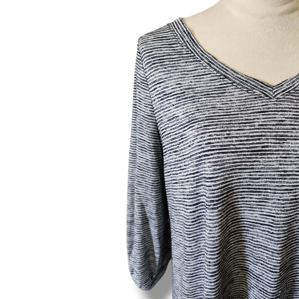 Isabel Maternity Striped Relaxed Top - Picture 2 of 4